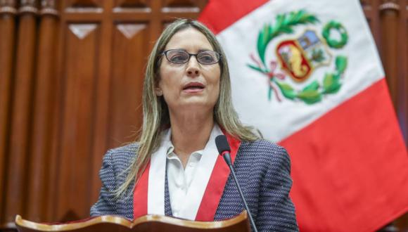 Congresista de Perú Libre presenta moción de censura contra María del Carmen Alva