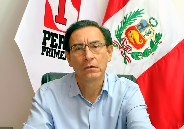 Fiscalía pide 15 años de prisión para Martín Vizcarra 