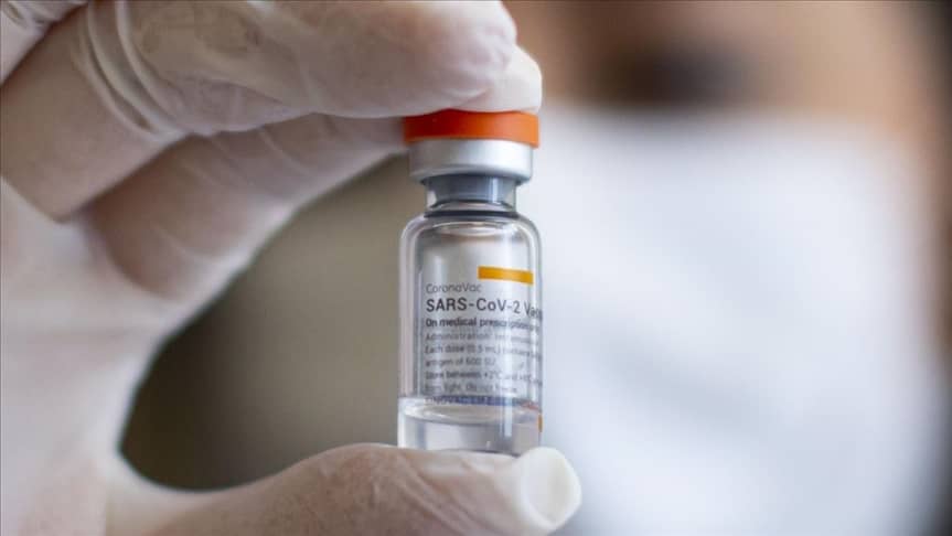 La OMC pide a las farmacéuticas que concedan licencias para la fabricación de vacunas en todo el mundo