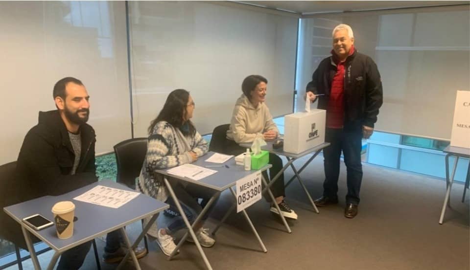 Elecciones 2021: Peruanos en Nueva Zelanda son los primeros en votar 