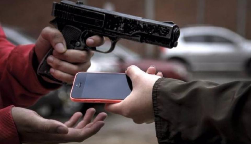 Osiptel reporta que más de 4.500 celulares son robados al día en el Perú