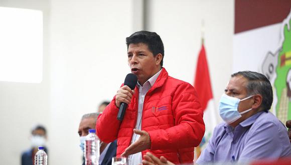 Colegio de Periodistas del Perú exigen disculpas de Castillo tras insulto a la prensa