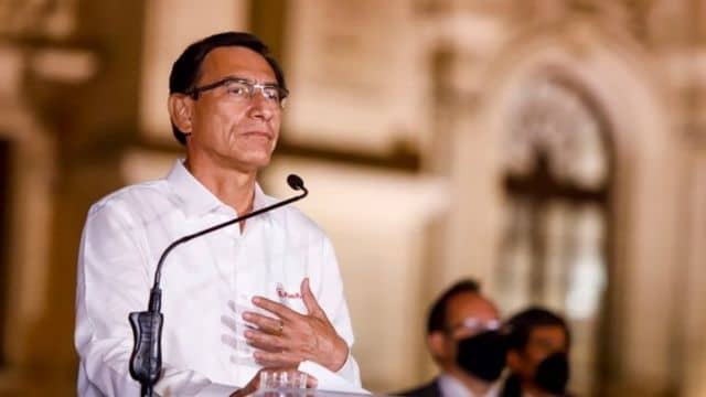 Poder Judicial decide esta tarde si dicta prisión preventiva de 18 meses contra Martín Vizcarra