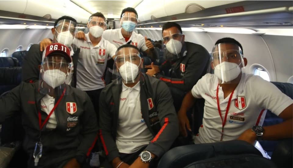 Perú vs. Ecuador: Selección peruana viajó rumbo a Quito para duelo de este martes