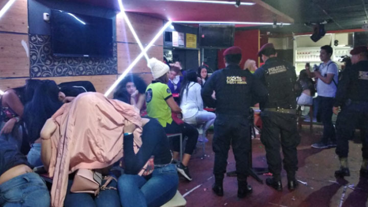 SJL: Intervienen a más de 80 personas en discoteca