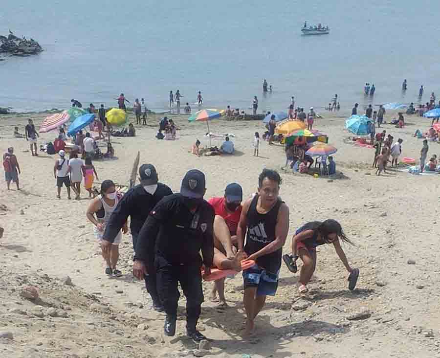 Piura: Cierran playa Las Peñitas en Talara por ataque de rayas a bañistas