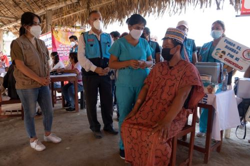 COVID-19: Inician vacunación en pueblo Shipibo-Konibo de San Rafael