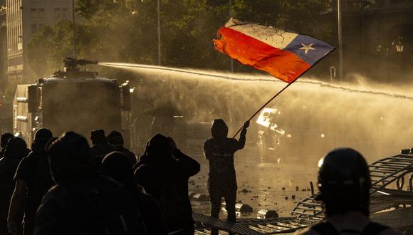 Chile: Un muerto y 57 detenidos se producen durante disturbios en Día del Joven Combatiente