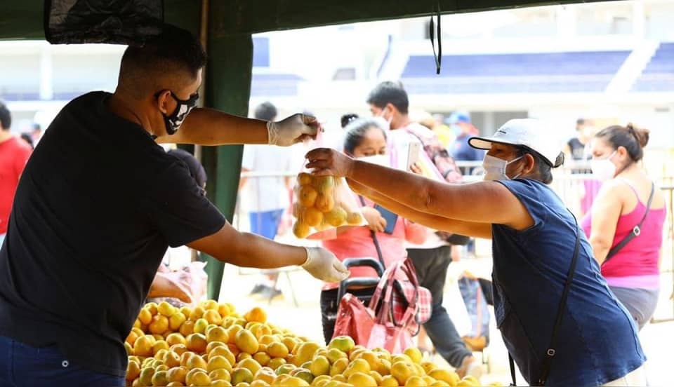 Uso de doble mascarilla también será obligatorio en el Gran Mercado Mayorista de Lima
