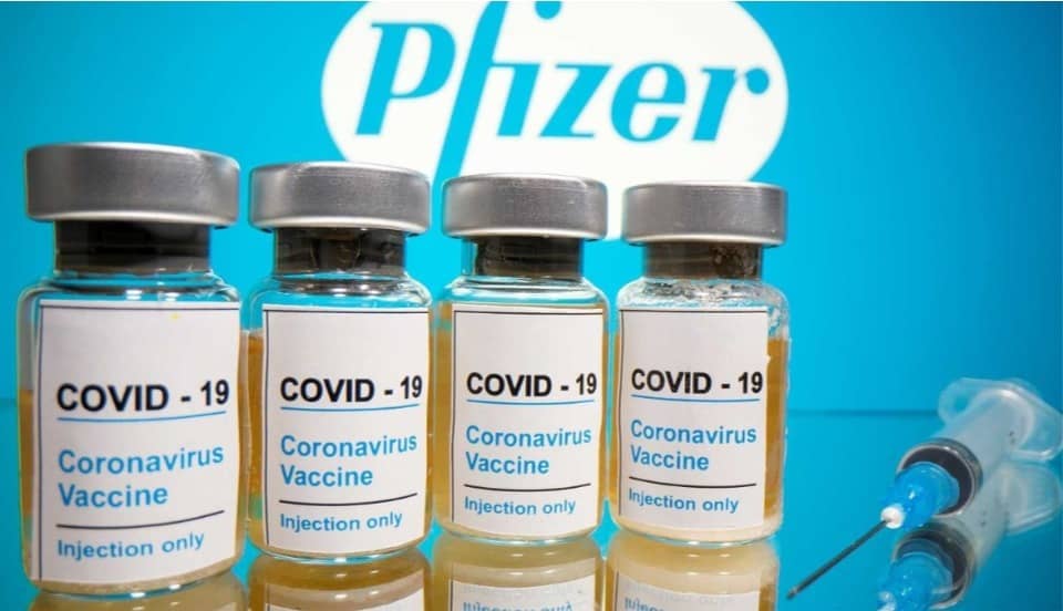 COVID-19: Vacuna Pfizer tiene eficacia del 97% contra casos sintomáticos
