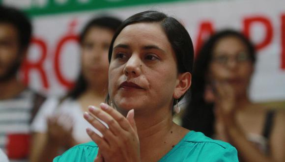 Verónika Mendoza a favor de referéndum para consultar sobre una nueva Constitución