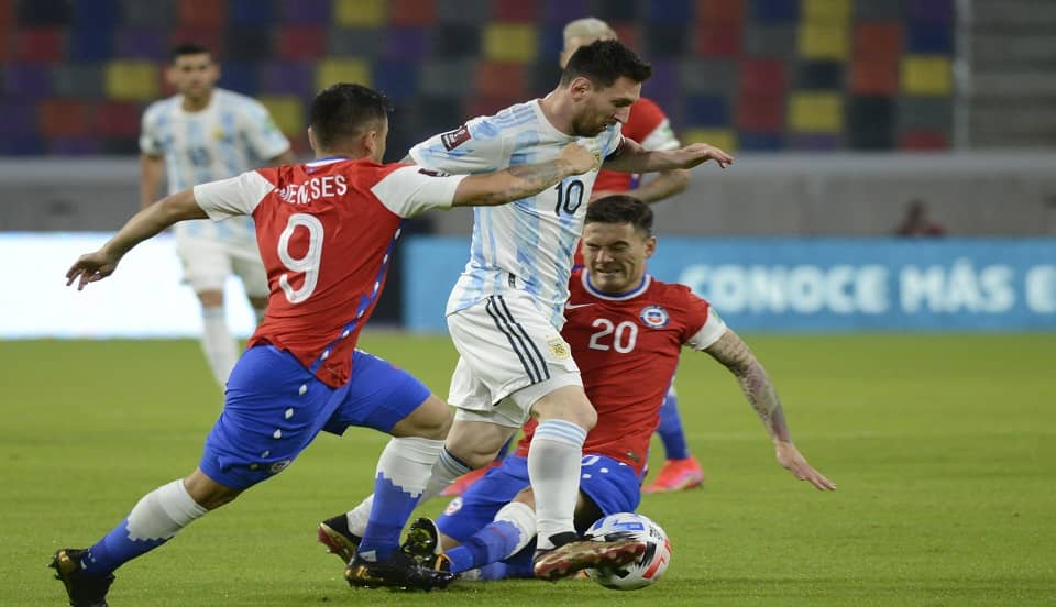 (VIDEO) Eliminatorias Qatar 2022: Argentina y Chile se repartieron los puntos en el Único Madre de Ciudades