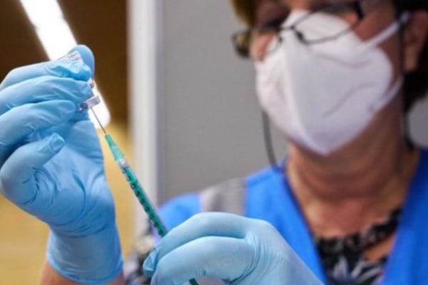 Minsa anuncia la llegada de 5.600 vacunas contra la viruela del mono