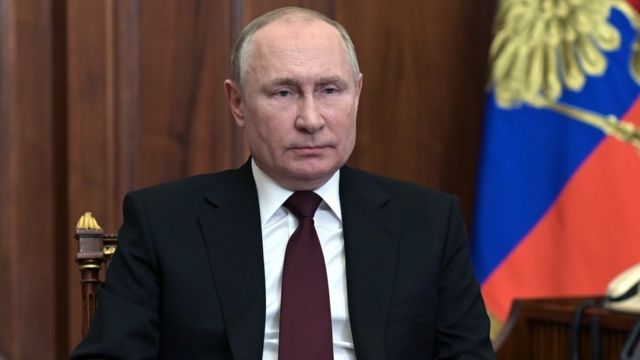 Putin acusa a Ucrania de usar a rehenes rusos como escudos humanos